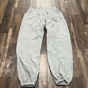 Nike Women's Gray Sweatpants